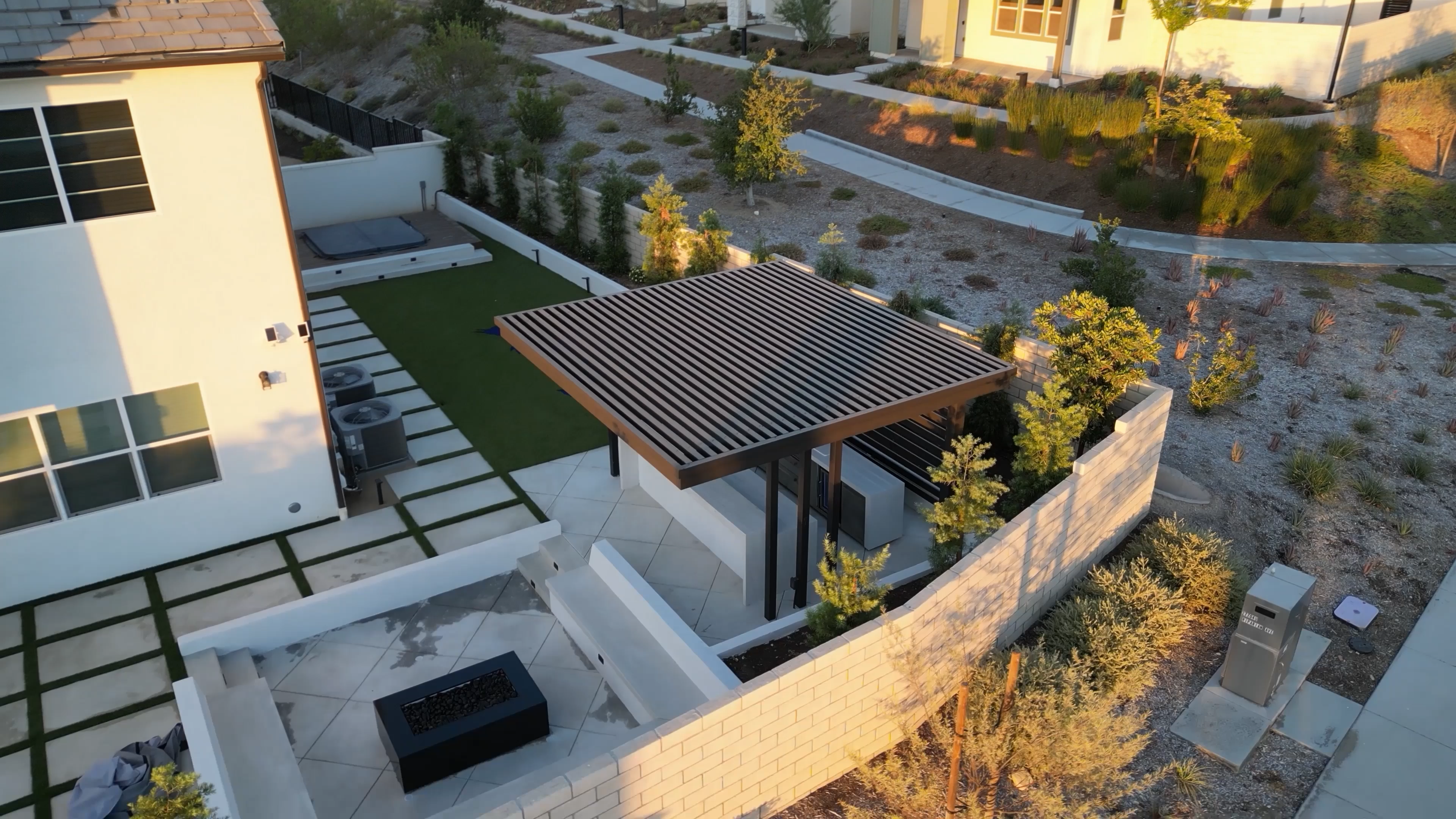 Lens Way real estate edit